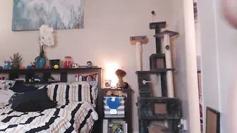 lizrose90 Incendiary woman exposes big boobs