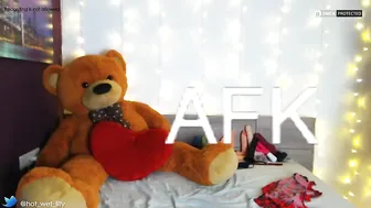 hot_wet_lilly Appetizing coquette rubs her vagina