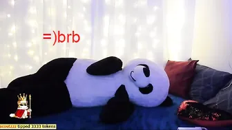 asianbabydoll sticks a toy in the ass