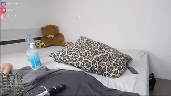 sexykinkycouple20 Busty brunette chats in free chat