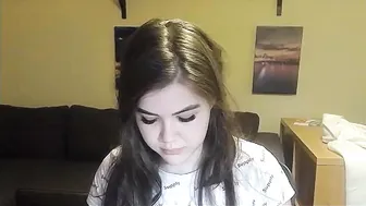 tittydreamm Adorable bitch riding a dildo
