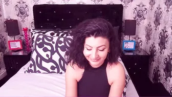 goticfairy Cute slut handjob pussy