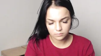 jessica The charming female masturbates both holes