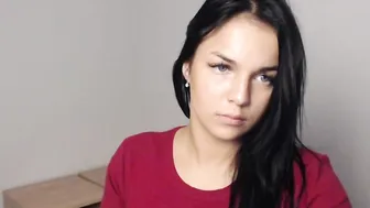 jessica The charming female masturbates both holes