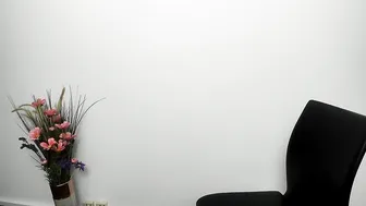 anya_air Shrew pussy demonstrates big tits