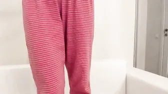 ehotlovea sucking rubber phallus