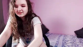 kim_riddle fucking in front of webcam