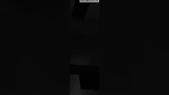 Nasse-Laila Gorgeous babe shows slut shape