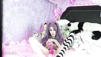 Kiittenymph Skinny bitch straddled phallus