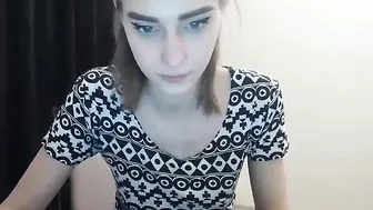 97kate Charming chicks having fun in a pose