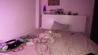 sweetariaa Beautiful passion jumps on a dildo