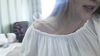 sweet_anna18l Mature babe fucking pussy relish