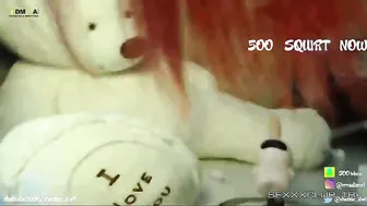 shackle_shot Sexy hottie relish sucks sex toy