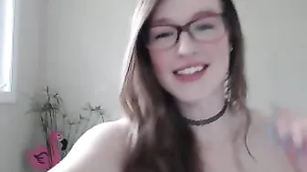 GemmaMinx Hot passion fucks pussy with phallus