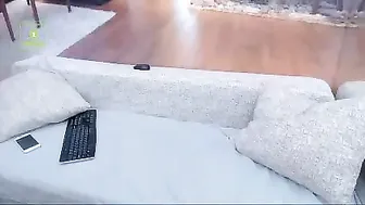 Terryadorable Naughty bitch pulls shaggy pussy