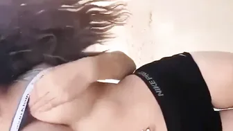 sexykinkycouple20 Housewalker reveals her delicious body