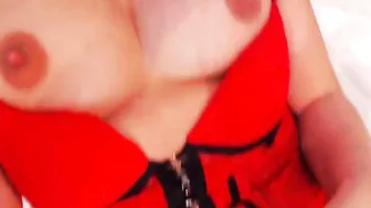 BlackLotusxo Seductive babe shows boobs