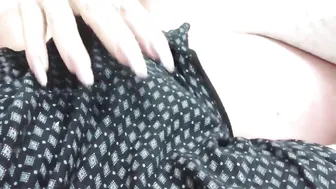 Tube porn Hot babe gives off huge ass