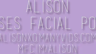 Alisonxo Buxom fucks pussy with phallus