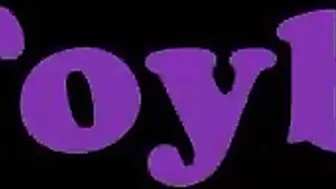 Chloetoy Bitch rubs pussy handle