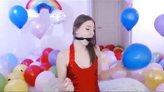 imvictoria Cute confused jerks off