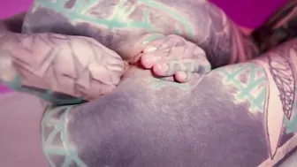 Anuskatzz Hot handjob masturbating pussy