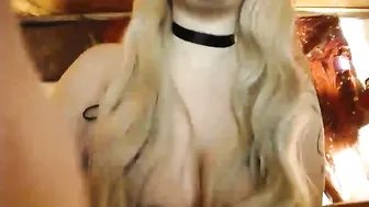 Americanmade18 Obstinate queen jerking off her cunt