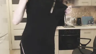 R_O_S_Y rough squirt right in the camera