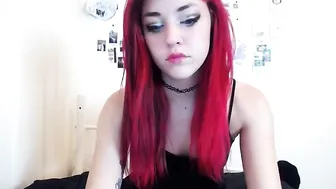 Emma_Choice_Daddy Beautiful lass thrust finger in pussy