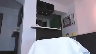 ImSerena cute little hole wants to fuck