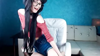 shy_eva Hot slut jerks off