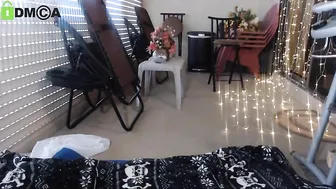 whaaaaaaaat Busty babe emotionally masturbates