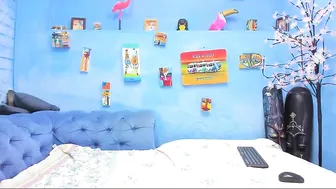 urnaughtyfoxes broadcasting 3.02.2019