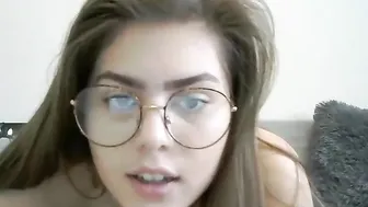 daisywhitexo advertising promo video charming bitch