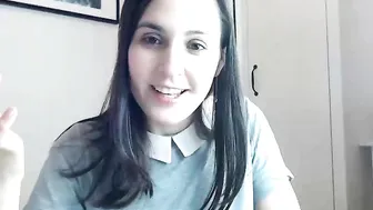 cleolane Tanned Lady Fucks Her Friend