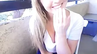beabee14 whore model pulls pussy