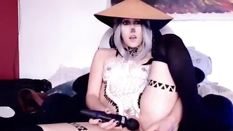 euri_s Flexible chick heartily exercises its holes