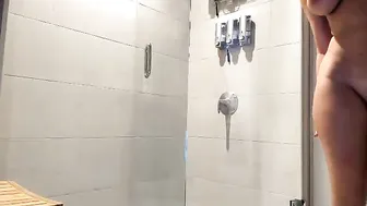 anaariana Red-haired slut strips slut tits