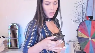 missbella___ Gorgeous lady caresses shaved vagina