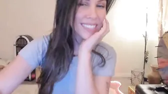 missbella___ whore model shows off her beauty