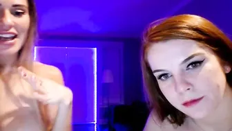 ivygrace Cute confused fucks shaved pussy