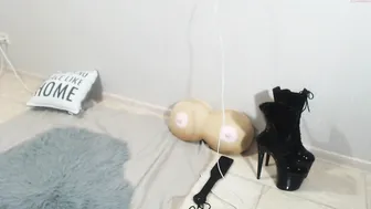 ohmymel masturbating and playing with her pussy