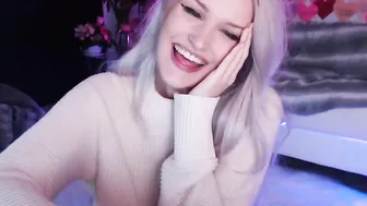 alicexmaia cumming heavily before webcam