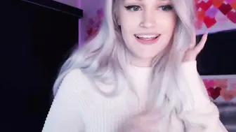alicexmaia cumming heavily before webcam