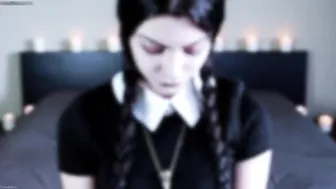 Nintend_xo Red-haired schoolgirl caresses shaved cunt