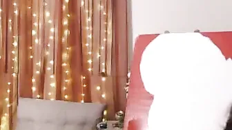 robyn___ juicy harlot masturbating vagina