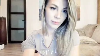 alesia__ Redhead assiduously fucks her holes