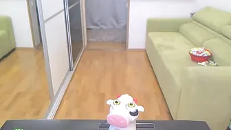 dyanamite Record babe sucks dick and gets cum in mouth