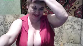 helen88888 Appetizing lady turns unreal tits