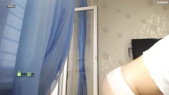 _JuliaSpace_ Sizzling beauty showed beautiful tits